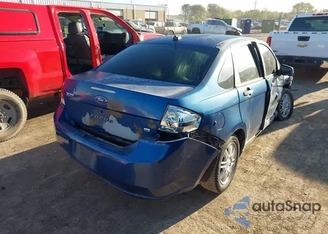 2008 Ford Focus Se/Ses из США, поврежденный, VIN 1FAHP35N18W298030